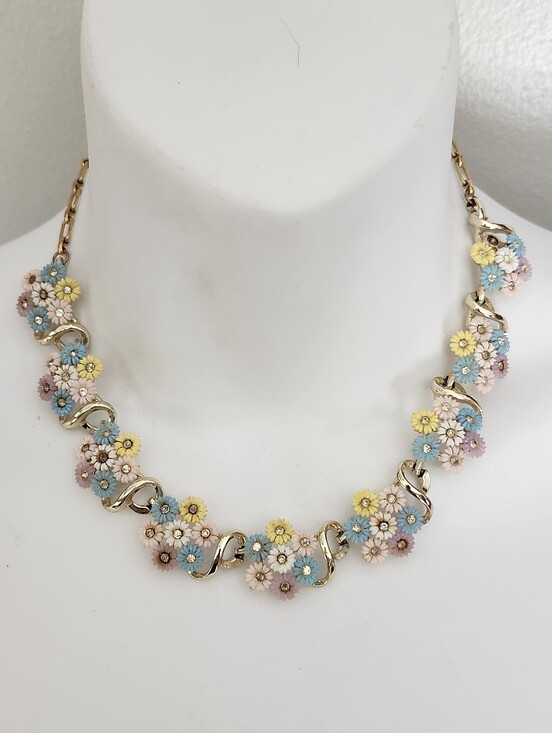 Source Unknown Jewelry - Vtg Pastel Floral Gold-Tone Necklace - Pink, Blue & Yellow